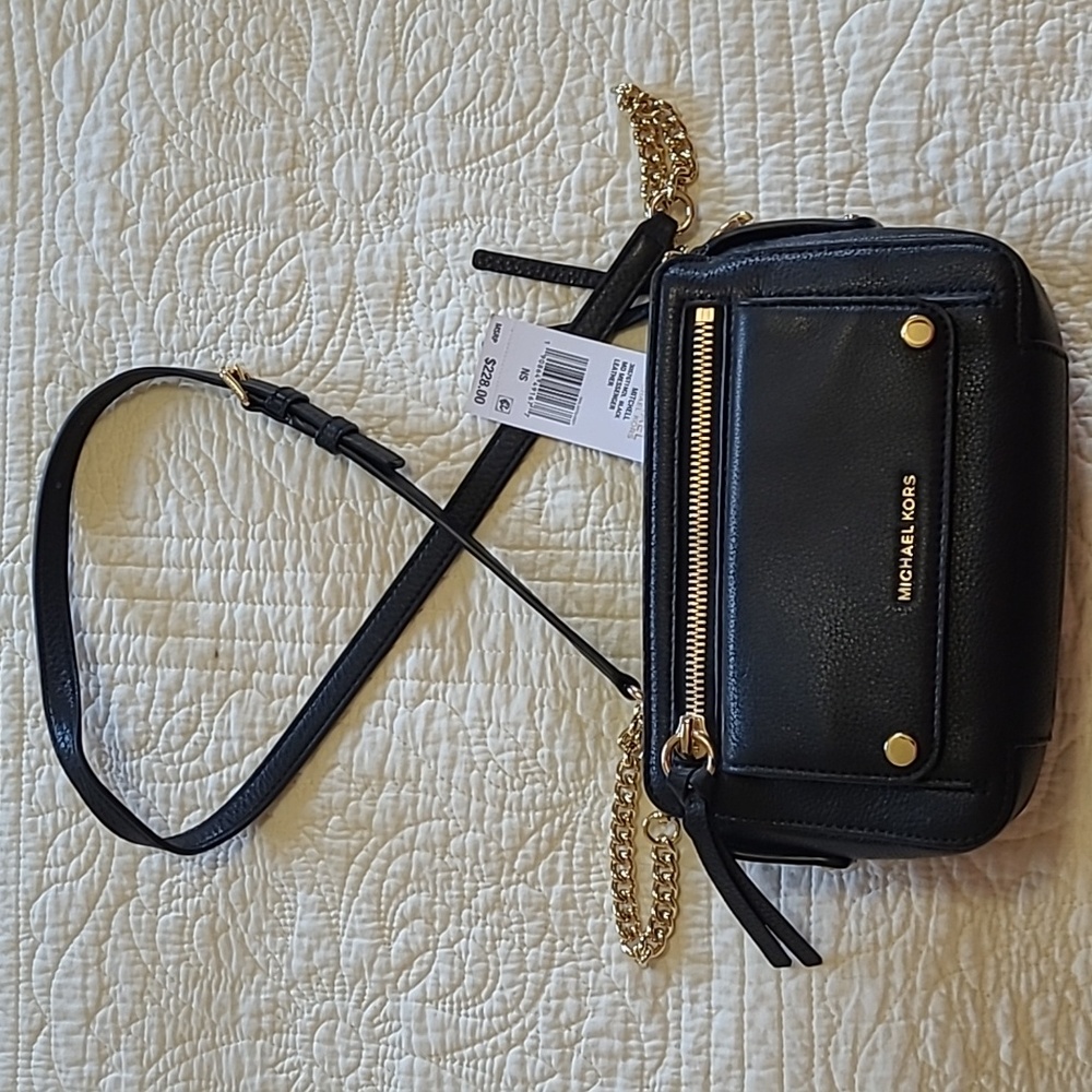 Michael kors crossbody